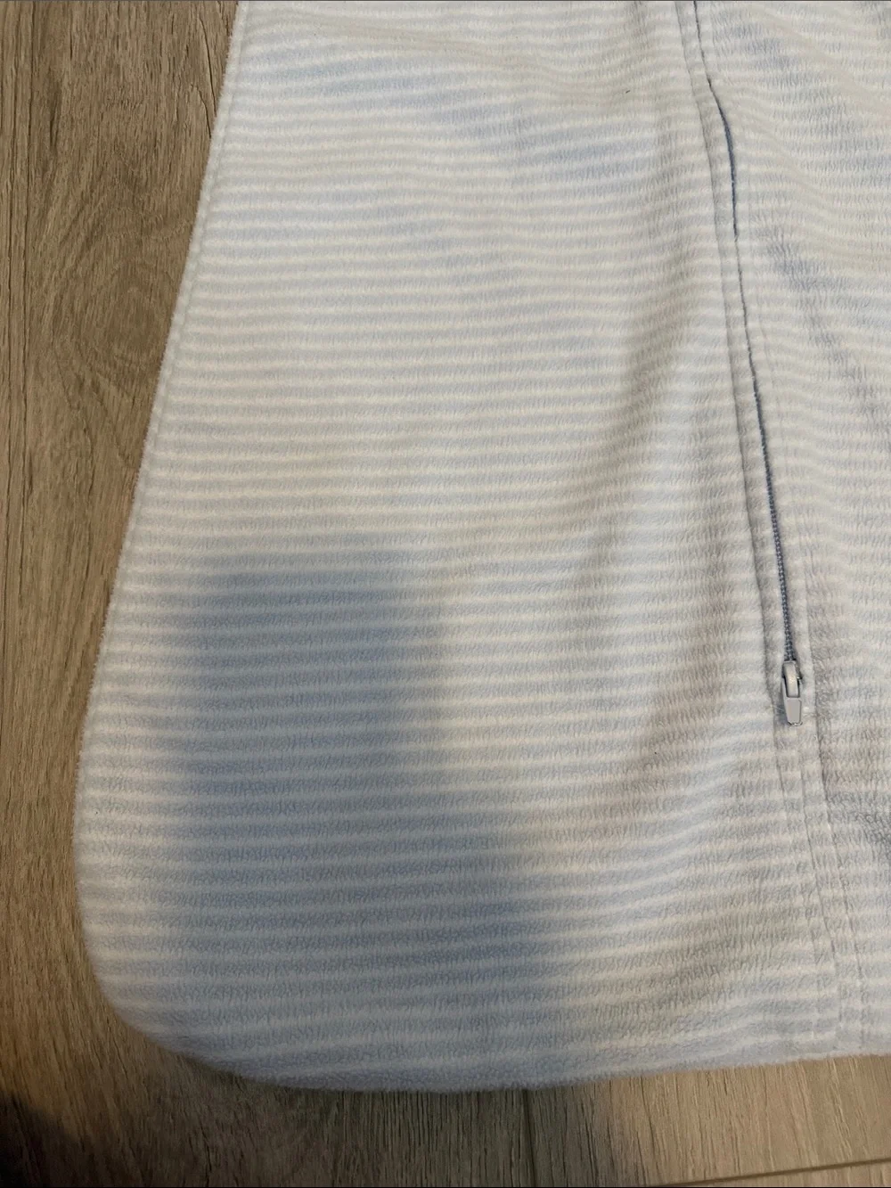 Halo Size M Baby Sleeveless Wearable Blanket in White and Light Gray Stripe